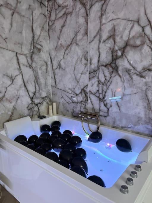 Sète Les Chambres D Excellence Spa מראה חיצוני תמונה
